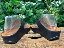 Afbeelding in Gallery-weergave laden, bijna Nieuwe slippers van Fitflop maat 38,5