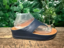 Afbeelding in Gallery-weergave laden, bijna Nieuwe slippers van Fitflop maat 38,5