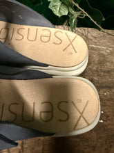 Afbeelding in Gallery-weergave laden, Nieuwe leren slippers van Xsensible maat 40 (wijdte H)
