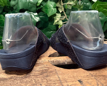 Afbeelding in Gallery-weergave laden, Bijna Nieuwe slippers van Fitflop maat 37