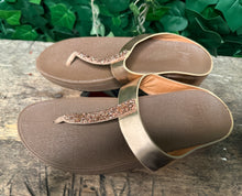 Afbeelding in Gallery-weergave laden, Bijna Nieuwe slippers van Fitflop maat 39