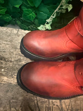 Afbeelding in Gallery-weergave laden, geweldig mooie Nieuwe vintage plateau laars Sendra maat 38