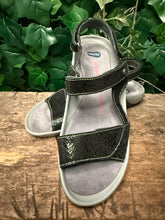 Afbeelding in Gallery-weergave laden, Nieuwe sandalen van Wolky maat 39