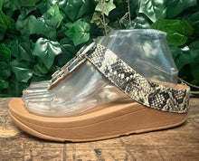 Afbeelding in Gallery-weergave laden, Nieuwe prachtige slippers van Fitflop maat 38