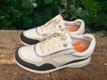 Afbeelding in Gallery-weergave laden, zo goed als nieuw sneakers van Xsensible maat 39 (wijdte H)