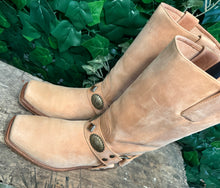 Afbeelding in Gallery-weergave laden, bijna Nieuwe prachtige laarzen van Sendra maat 40