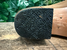 Afbeelding in Gallery-weergave laden, bijna Nieuwe prachtige laarzen van Sendra maat 39