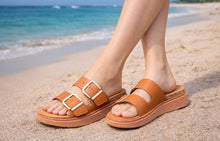 Afbeelding in Gallery-weergave laden, Nieuwe mooie slippers van Fitflop maat 39