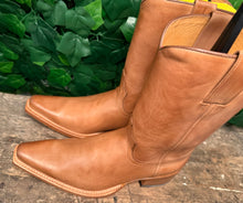 Afbeelding in Gallery-weergave laden, prachtige laarzen van Sendra maat 43