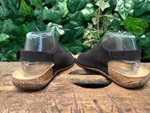 Afbeelding in Gallery-weergave laden, Nieuwe sandalen van Loints of holland maat 37