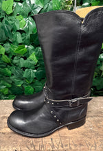 Afbeelding in Gallery-weergave laden, prachtige Nieuwe laarzen van Sendra maat 44