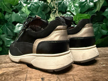 Afbeelding in Gallery-weergave laden, Bijna Nieuwe sneakers van Xsensible maat 39 (wijdte HX)