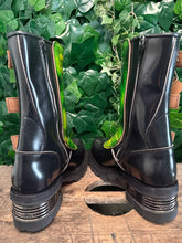 Afbeelding in Gallery-weergave laden, geweldig mooie vintage plateau boots van Sendra maat 40