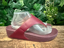 Afbeelding in Gallery-weergave laden, Nieuwe mooie slippers van Fitflop maat 42