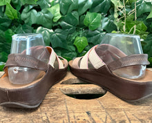 Afbeelding in Gallery-weergave laden, zo goed als nieuw sandalen van Fitflop maat 40