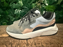 Afbeelding in Gallery-weergave laden, Bijna Nieuwe sneakers van Xsensible maat 39 (wijdte GX)