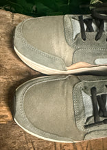 Afbeelding in Gallery-weergave laden, Bijna Nieuwe sneakers van Xsensible maat 39 (wijdte GX)