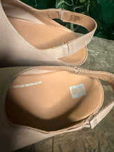 Afbeelding in Gallery-weergave laden, Bijna Nieuwe prachtige clogs/muil van Fitflop maat 41