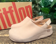 Afbeelding in Gallery-weergave laden, Bijna Nieuwe prachtige clogs/muil van Fitflop maat 41
