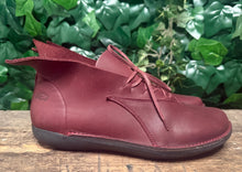 Afbeelding in Gallery-weergave laden, Nieuwe supermooie veterschoen van loints of holland maat 41
