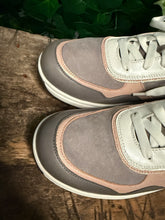 Afbeelding in Gallery-weergave laden, Nieuwe sneakers van Xsensible maat 43 (wijdte HX)