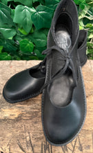 Afbeelding in Gallery-weergave laden, Nieuwe veterschoen van Loints of holland maat 38