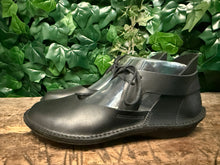 Afbeelding in Gallery-weergave laden, Nieuwe veterschoen van Loints of holland maat 38