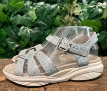 Afbeelding in Gallery-weergave laden, Bijna Nieuwe sandalen van Xsensible maat 38 (wijdte G)