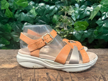 Afbeelding in Gallery-weergave laden, Bijna Nieuwe sandalen van Xsensible maat 39 (wijdte G)
