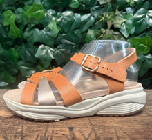 Afbeelding in Gallery-weergave laden, Bijna Nieuwe sandalen van Xsensible maat 39 (wijdte G)
