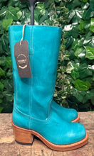 Afbeelding in Gallery-weergave laden, Nieuwe prachtige vintage blokhak laarzen van Sendra maat 37