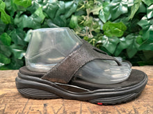 Afbeelding in Gallery-weergave laden, Bijna Nieuwe slippers van Xsensible maat 40 (wijdte G)