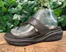 Afbeelding in Gallery-weergave laden, Bijna Nieuwe slippers van Xsensible maat 40 (wijdte G)