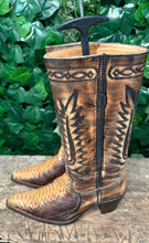 Afbeelding in Gallery-weergave laden, zo goed als Nieuwe python leren leren van Sendra maat 37