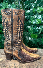 Afbeelding in Gallery-weergave laden, zo goed als Nieuwe python leren leren van Sendra maat 37