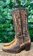 Afbeelding in Gallery-weergave laden, zo goed als Nieuwe python leren leren van Sendra maat 37