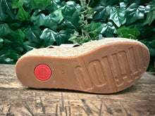 Afbeelding in Gallery-weergave laden, Bijna Nieuwe prachtige sandalen van Fitflop maat 39