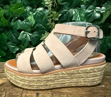 Afbeelding in Gallery-weergave laden, Bijna Nieuwe prachtige sandalen van Fitflop maat 39