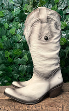 Afbeelding in Gallery-weergave laden, prachtige aparte laarzen van El Charro maat 41