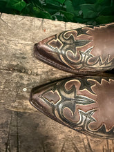 Afbeelding in Gallery-weergave laden, bijna nieuw mooie laarzen van Sendra maat 40