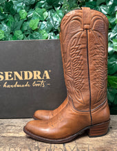 Afbeelding in Gallery-weergave laden, prachtige laarzen van Sendra maat 37