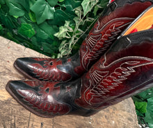 Afbeelding in Gallery-weergave laden, geweldig mooie vintage boots van Sendra maat 37