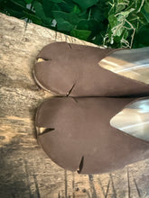 Afbeelding in Gallery-weergave laden, bijna Nieuwe sandalen van loints of holland maat 37