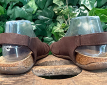 Afbeelding in Gallery-weergave laden, bijna Nieuwe sandalen van loints of holland maat 37