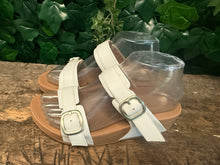 Afbeelding in Gallery-weergave laden, gewoon Nieuwe prachtige slippers van Fitflop maat 37