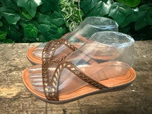 Afbeelding in Gallery-weergave laden, Nieuwe mooie leren slippers van Fitflop maat 37