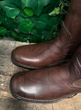 Afbeelding in Gallery-weergave laden, Nieuwe prachtige hoge vintage laarzen van sendra maat 37