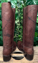 Afbeelding in Gallery-weergave laden, Nieuwe prachtige hoge vintage laarzen van sendra maat 37