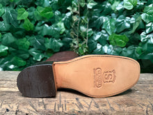 Afbeelding in Gallery-weergave laden, Nieuwe prachtige hoge vintage laarzen van sendra maat 37