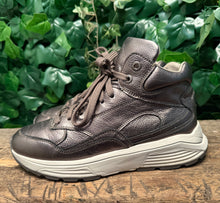Afbeelding in Gallery-weergave laden, bijna Nieuwe hoge sneakers van Xsensible maat 40 (wijdte G)